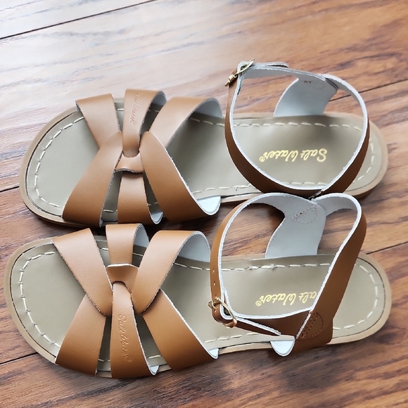 Salt Water Brown Leather Strappy Sandals - Picture 4 of 6